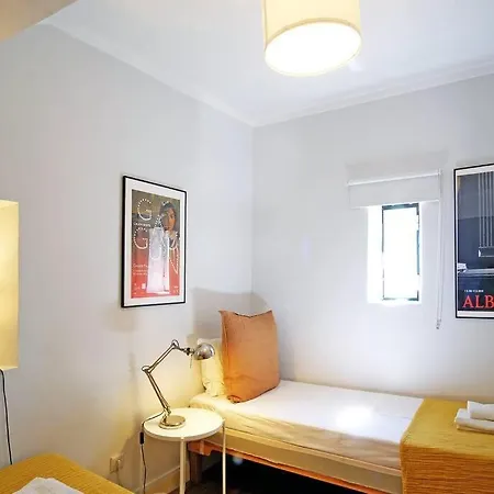 Bh4d With View Heart Of Bairro Alto * Bright 4d * 3+1 Br *