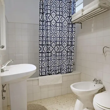 Apartment Bh4d With View Heart Of Bairro Alto * Bright 4d * 3+1 Br