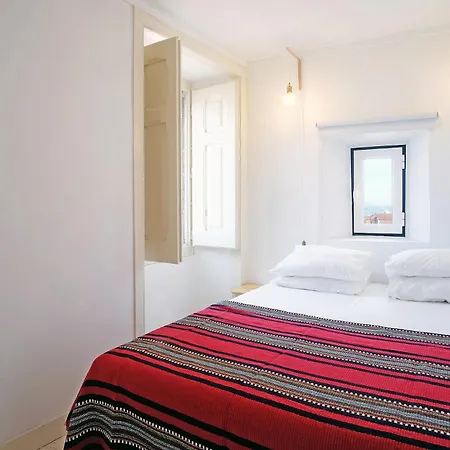 Bh4d With View Heart Of Bairro Alto * Bright 4d * 3+1 Br 公寓 *