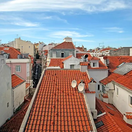 Bh4d Sunny 4th Floor With Stunning Views In Bairro Alto - Downtown